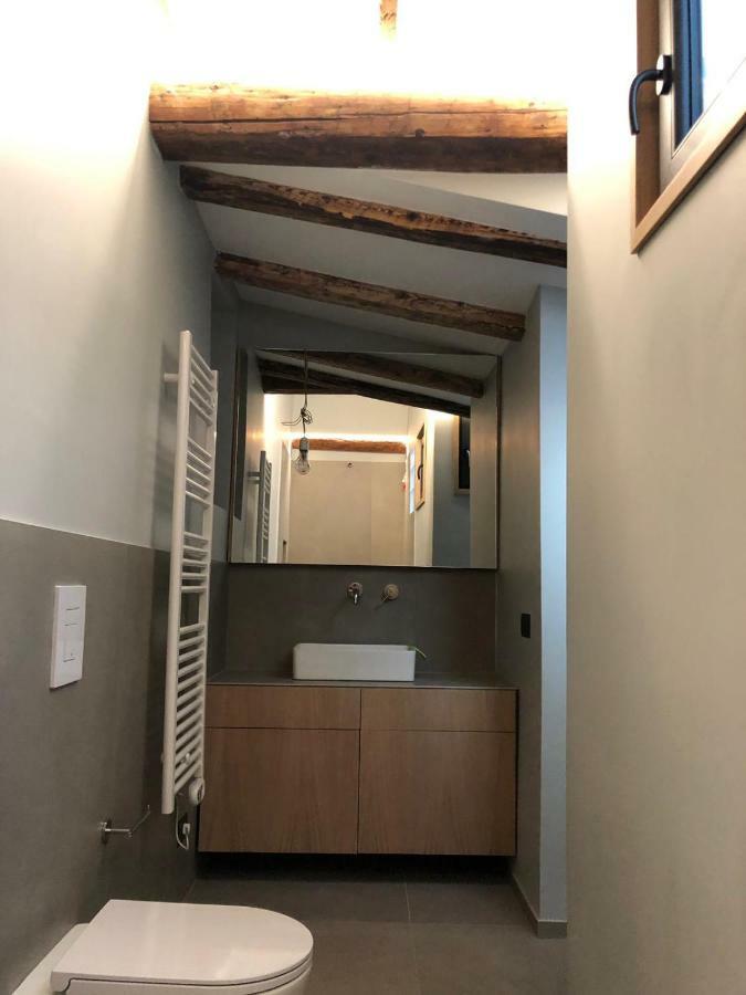 Casa Francesca Apartment เวโรนา ภายนอก รูปภาพ