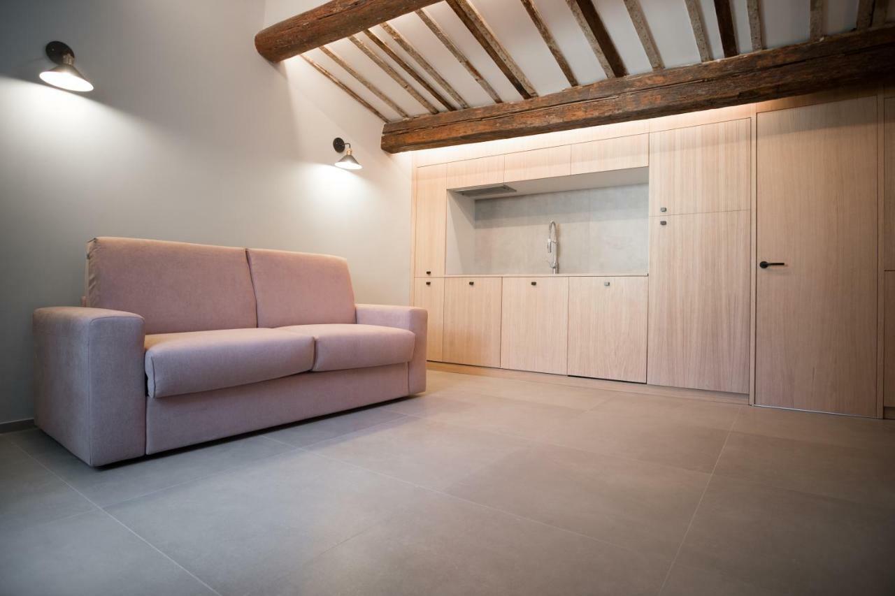 Casa Francesca Apartment เวโรนา ภายนอก รูปภาพ